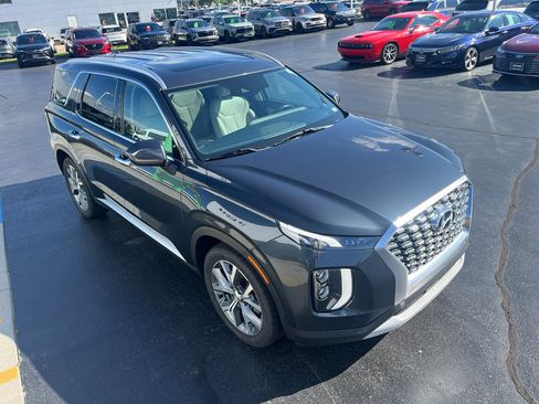 Used 2020 Hyundai Palisade SEL w/ Premium Package AWD/4WD image 4