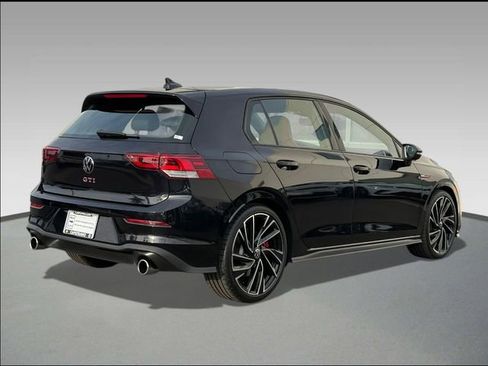 Used 2024 Volkswagen GTI Autobahn image 4