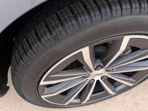 Used 2022 Volvo S60 B5 Momentum AWD/4WD image 19