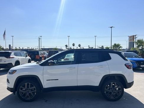 New 2026 Jeep Compass Limited image 4