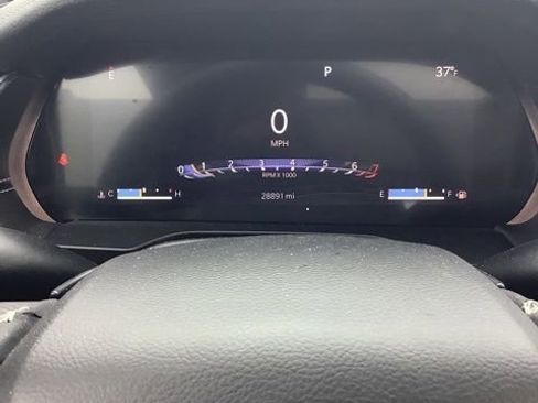 Certified 2023 Jeep Grand Cherokee Limited image 12