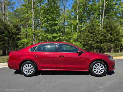 Used 2015 Volkswagen Passat 1.8T FWD image 7
