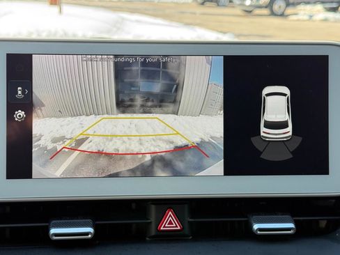 Used 2022 Hyundai Ioniq 5 SE image 12