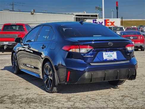 Used 2025 Toyota Corolla SE image 7