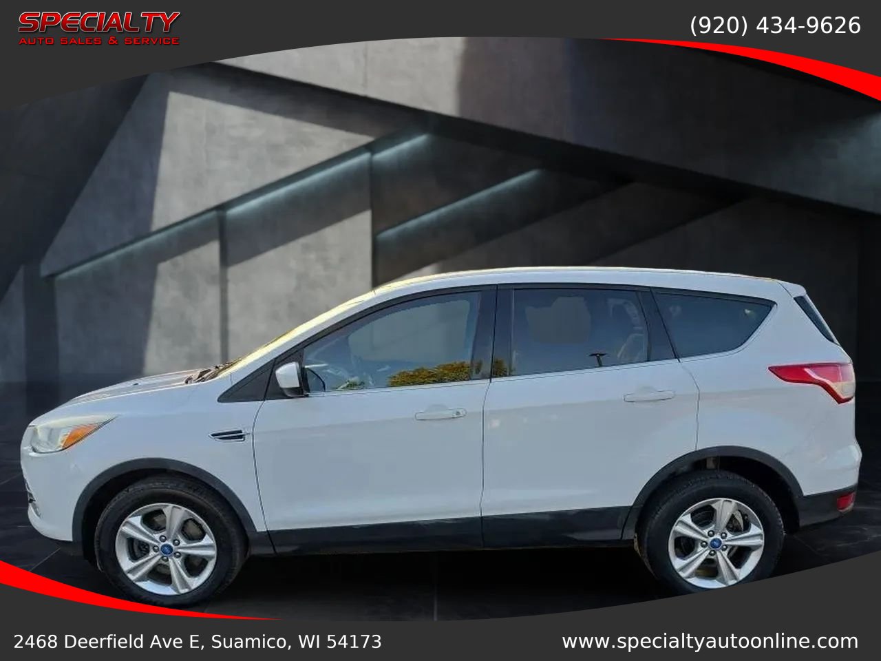Used 2013 Ford Escape SE w/ Class II Trailer Tow Pkg AWD/4WD image 2