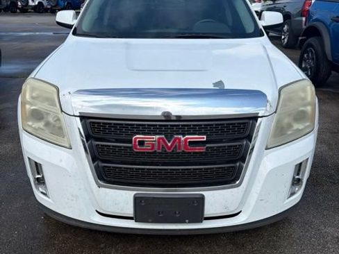 Used 2011 GMC Terrain SLT AWD/4WD image 2