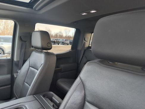 Used 2019 Chevrolet Silverado 1500 RST image 10