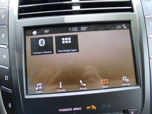 Used 2018 Lincoln MKC Premiere FWD image 29