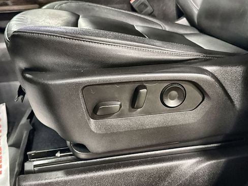 Used 2023 GMC Sierra 1500 Elevation w/ Elevation Premium Package AWD/4WD image 13