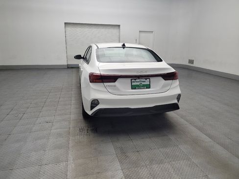 Used 2024 Kia Forte LXS image 6