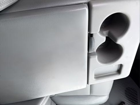 Used 2013 Ford F350 XL w/ Snow Plow Prep Pkg AWD/4WD image 13