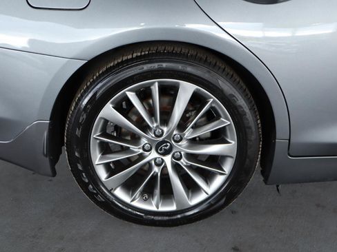 Used 2018 INFINITI Q50 Luxe w/ Cargo Package (L95) image 5