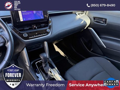 Used 2023 Toyota Corolla Cross LE image 25
