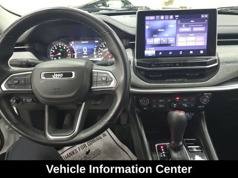 Used 2022 Jeep Compass Latitude w/ Convenience Group AWD/4WD image 15