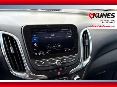 Used 2020 Chevrolet Equinox LT AWD/4WD image 17