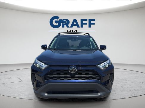Used 2025 Toyota RAV4 XLE w/ Convenience Package AWD/4WD image 12