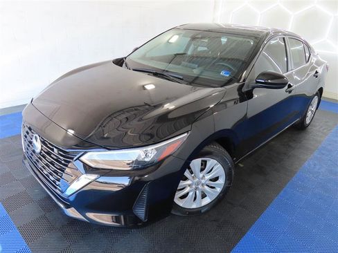 Used 2024 Nissan Sentra S FWD image 4