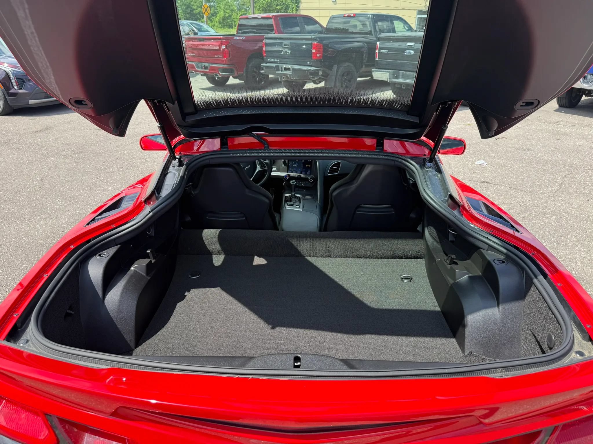 Used 2015 Chevrolet Corvette Stingray Coupe w/ Battery Protection Package RWD image 17