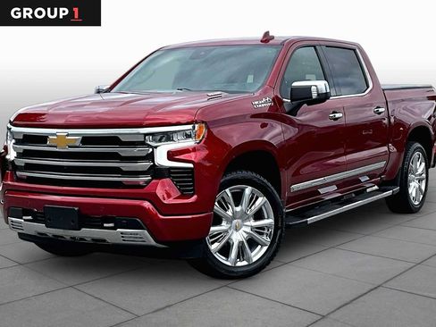 Used 2024 Chevrolet Silverado 1500 High Country w/ High Country Premium Package AWD/4WD image 1