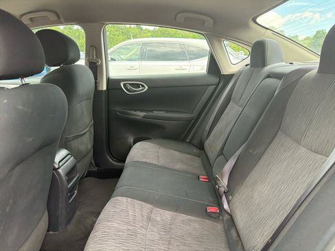 Used 2015 Nissan Sentra SV FWD image 22