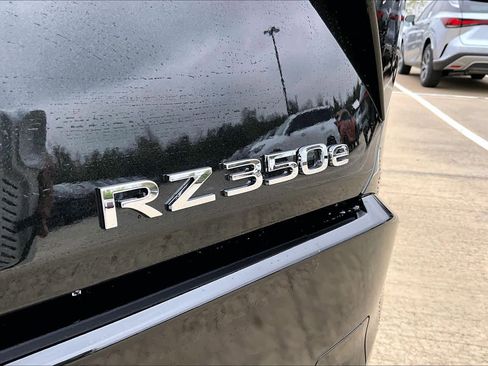 New 2026 Lexus RZ 450e Premium image 15