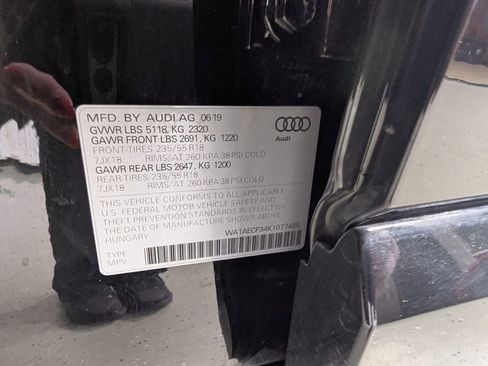 Used 2019 Audi Q3 2.0T Premium image 27