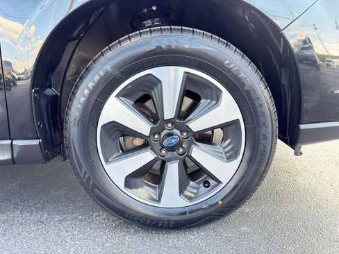 Used 2018 Subaru Forester 2.5i Limited w/ Popular Package #2 AWD/4WD image 12