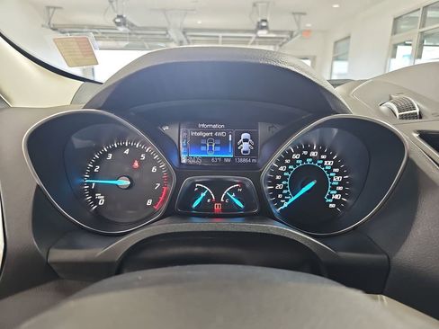 Used 2013 Ford Escape SEL image 25