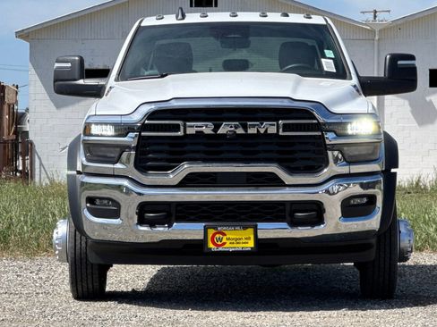New 2026 RAM 5500 Tradesman w/ Chrome Appearance Group AWD/4WD image 10