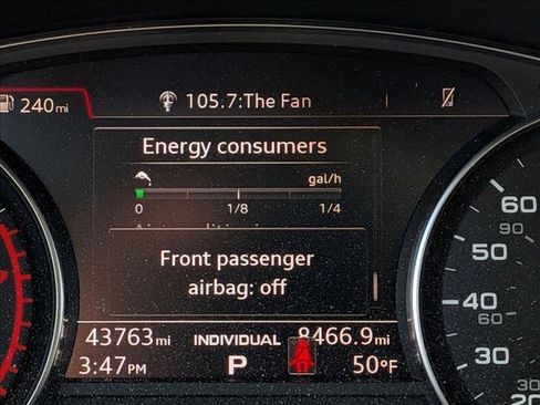 Used 2020 Audi Q5 2.0T Premium w/ Convenience Package image 4