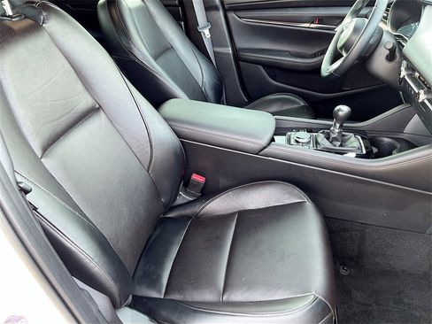 Used 2021 MAZDA MAZDA3 s image 29