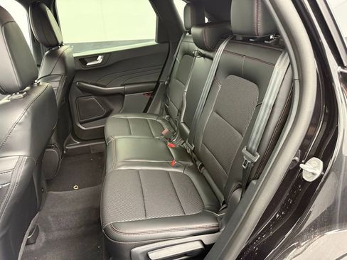 New 2026 Ford Escape ST-Line w/ Cold Weather Package image 44