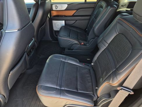 Used 2023 Lincoln Navigator Black Label AWD/4WD image 38