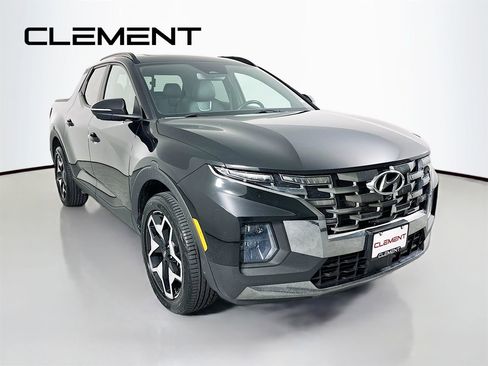 Used 2022 Hyundai Santa Cruz Limited image 3