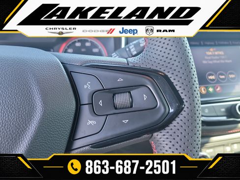 Used 2022 Chevrolet TrailBlazer RS w/ Technology Package FWD image 27