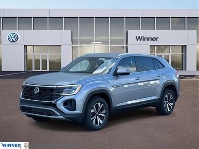 New 2026 Volkswagen Atlas Cross Sport SE