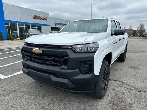 New 2026 Chevrolet Colorado W/T w/ WT Custom Package AWD/4WD image 2