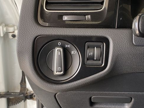 Used 2017 Volkswagen GTI Sport image 22