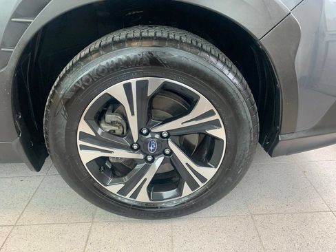 Used 2024 Subaru Crosstrek 2.0i Premium AWD/4WD image 24