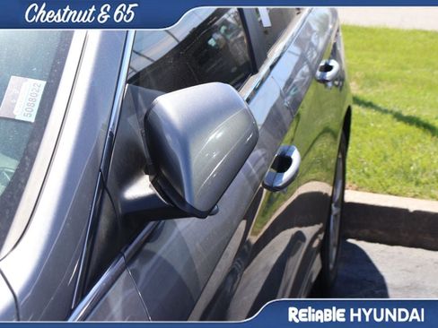 Used 2019 Hyundai Sonata SE FWD image 12