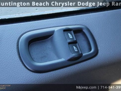 Used 2023 Ford Transit 350 XLT image 13