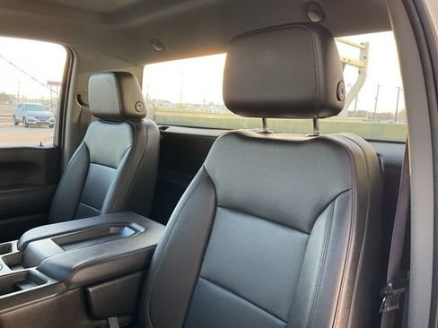 Used 2020 Chevrolet Silverado 2500 W/T w/ WT Fleet Convenience Package image 7