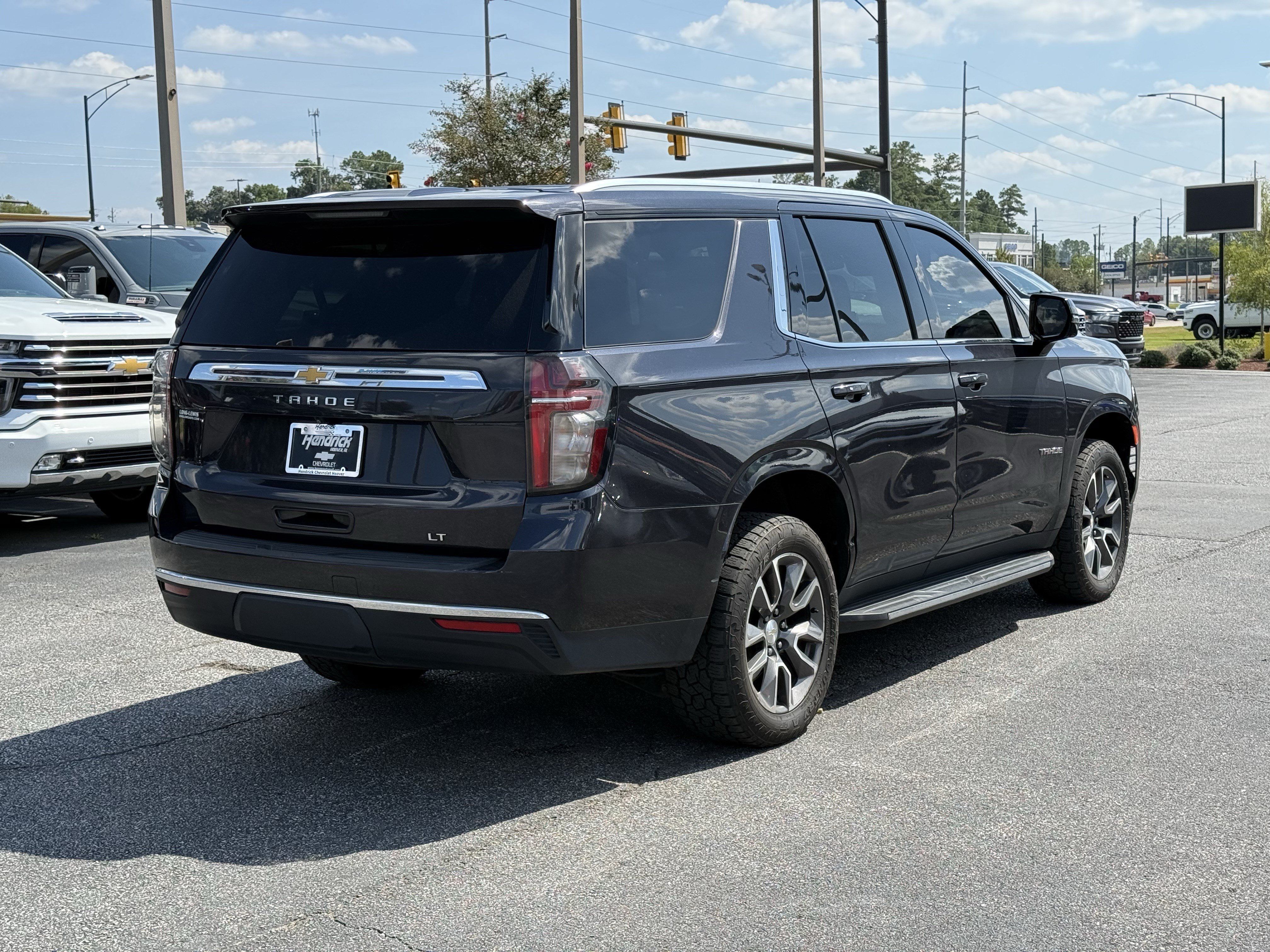 Used 2022 Chevrolet Tahoe LT w/ Luxury Package RWD image 11
