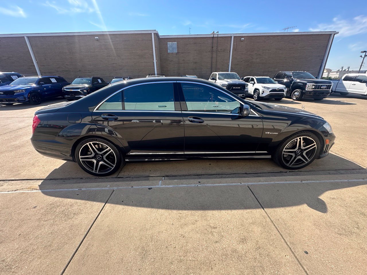 Used 2013 Mercedes-Benz S 63 AMG image 14