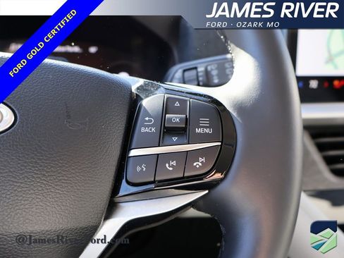 Certified 2025 Ford Explorer Platinum w/ LUX Leather Package image 30