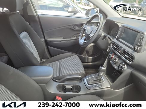 Used 2021 Hyundai Kona SEL FWD image 10