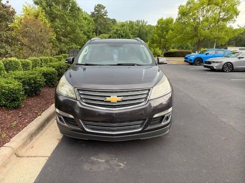 Used 2015 Chevrolet Traverse LT FWD image 11
