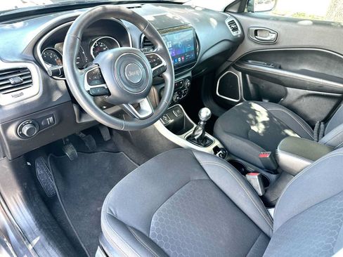 Used 2019 Jeep Compass Sport FWD image 18