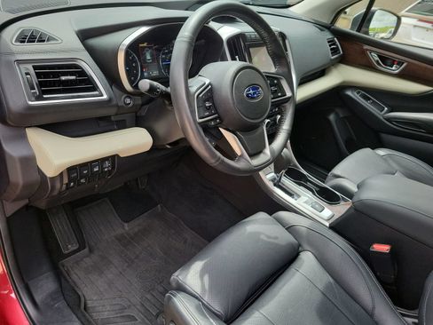 Used 2022 Subaru Ascent Touring AWD/4WD image 10