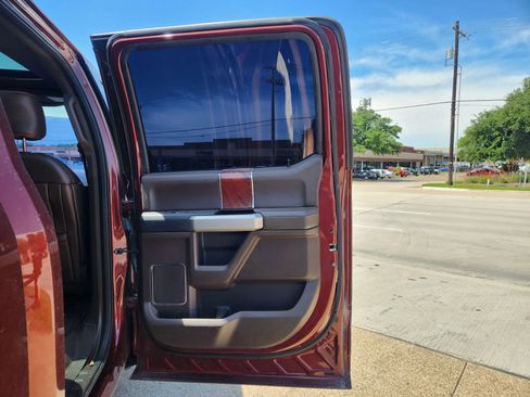 Used 2017 Ford F150 King Ranch image 13